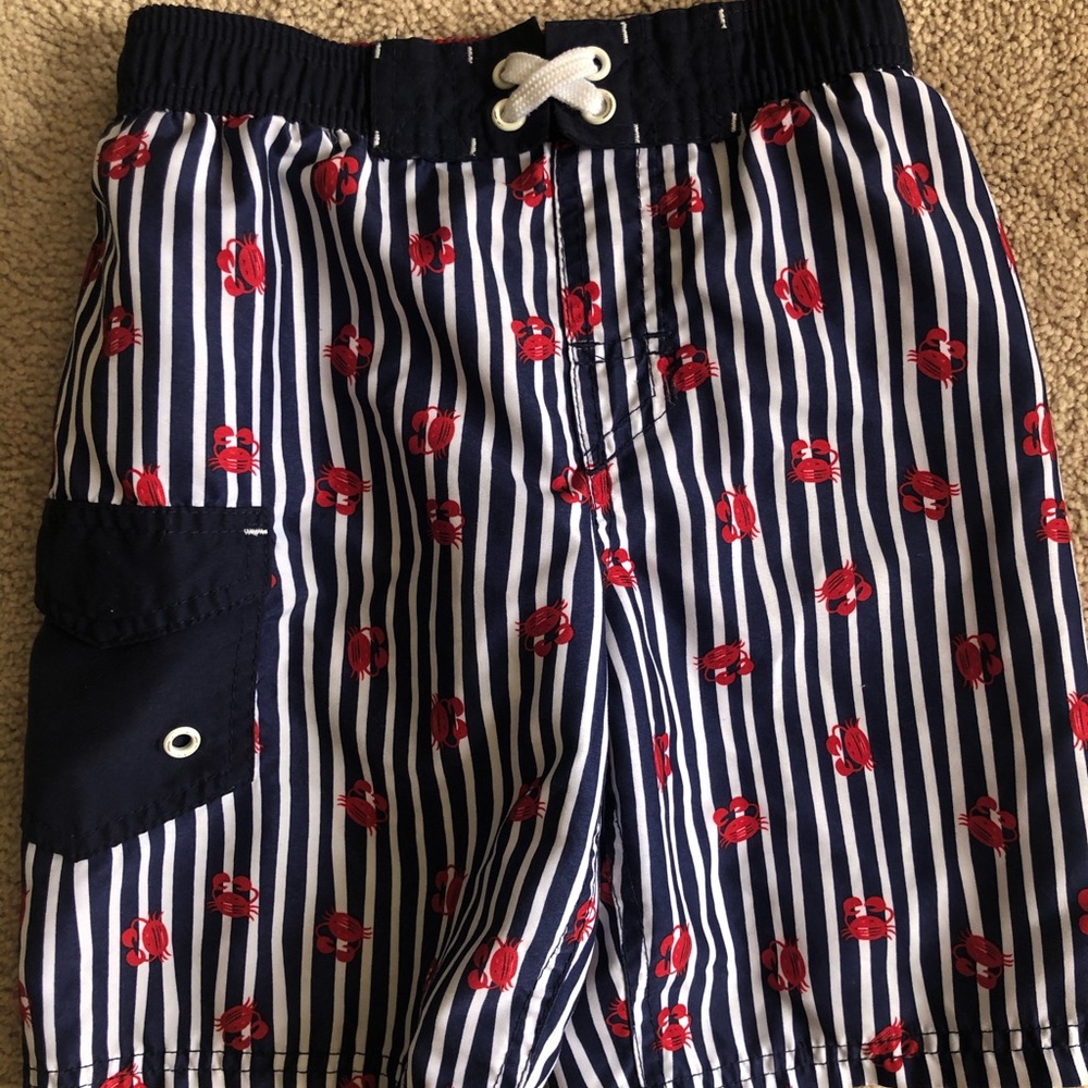 Cat and jack size 6-7 swim trunks